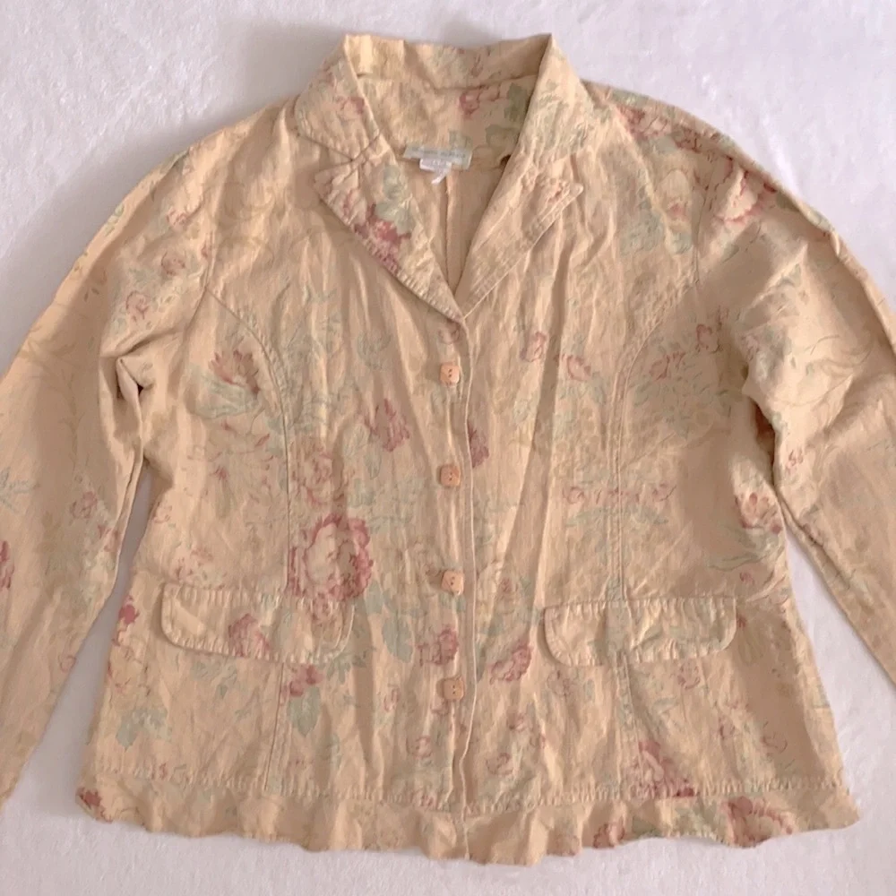{VTG} Monroe & Main | Linen Cotton Floral Print Button Front Ruffle Trim Top - Picture 2 of 15